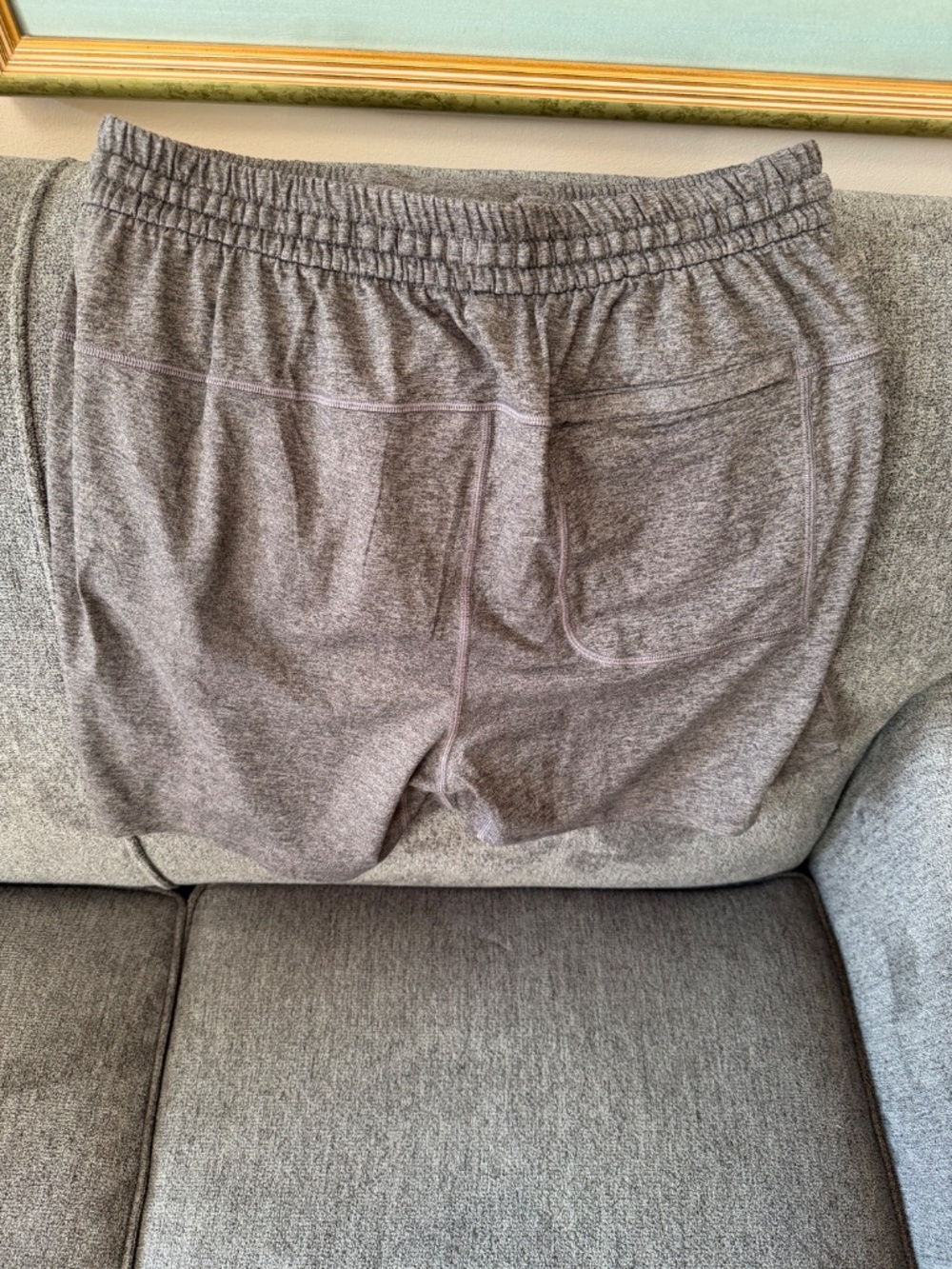 ululemon Men's Soft Jersey Short 5" Size L Color: Heathered Black/Heathered Grey - Picture 2 of 4